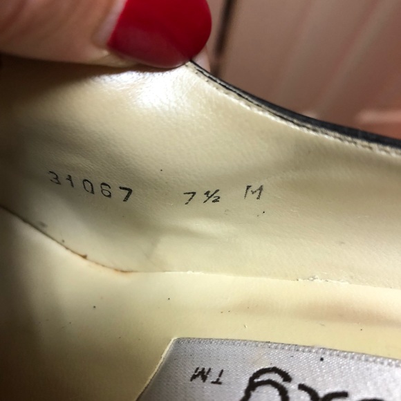 Proxy black leather heels sz 7 1/2 M made in Spain - Picture 8 of 8